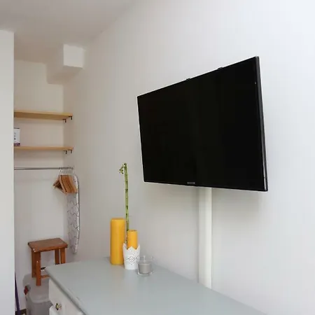 Twarda 54-warszawski Sen Warszawa